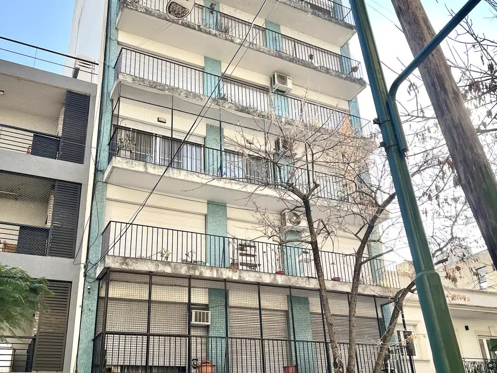 3 dormitorios, balcón corrido