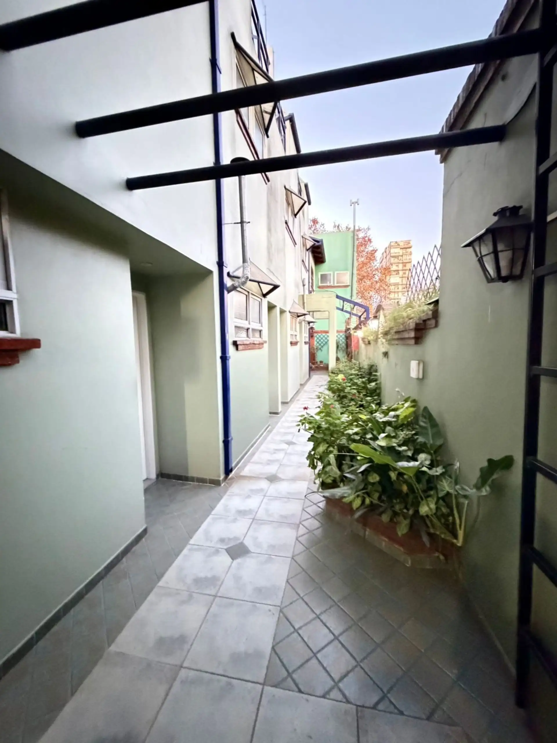 1 dormitorio en dúplex con terraza