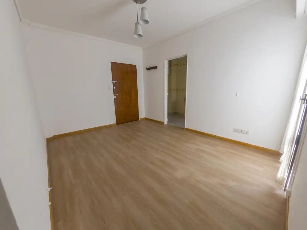 Departamento en Alquiler en Villa del Parque, Capital Federal