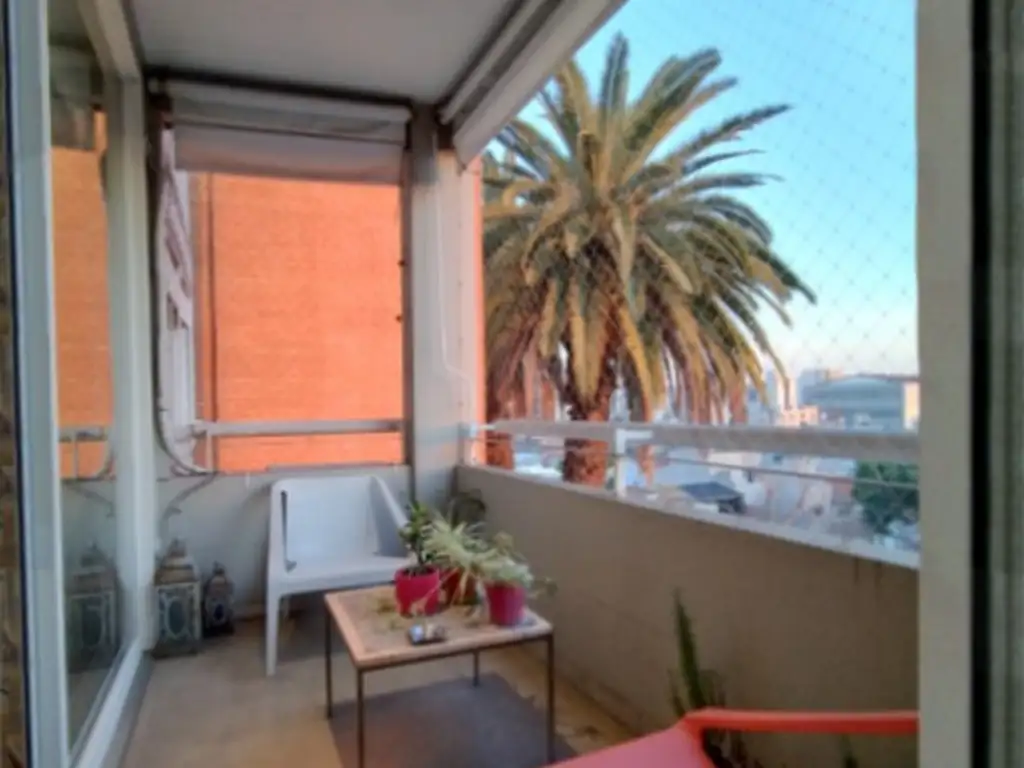 Duplex with parking and terrace