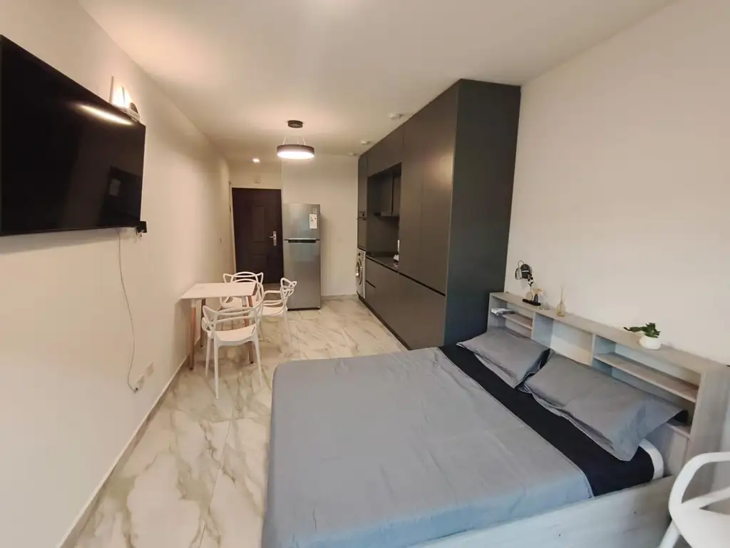 Studio with balcony and pool