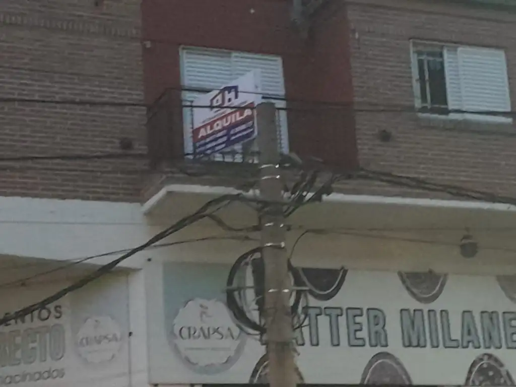 1º piso 2 dormitorios con balcón