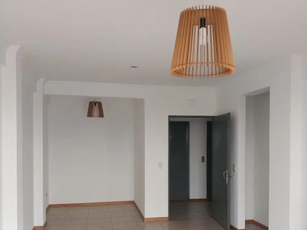 Departamento en Alquiler en Villa Pueyrredon, Capital Federal