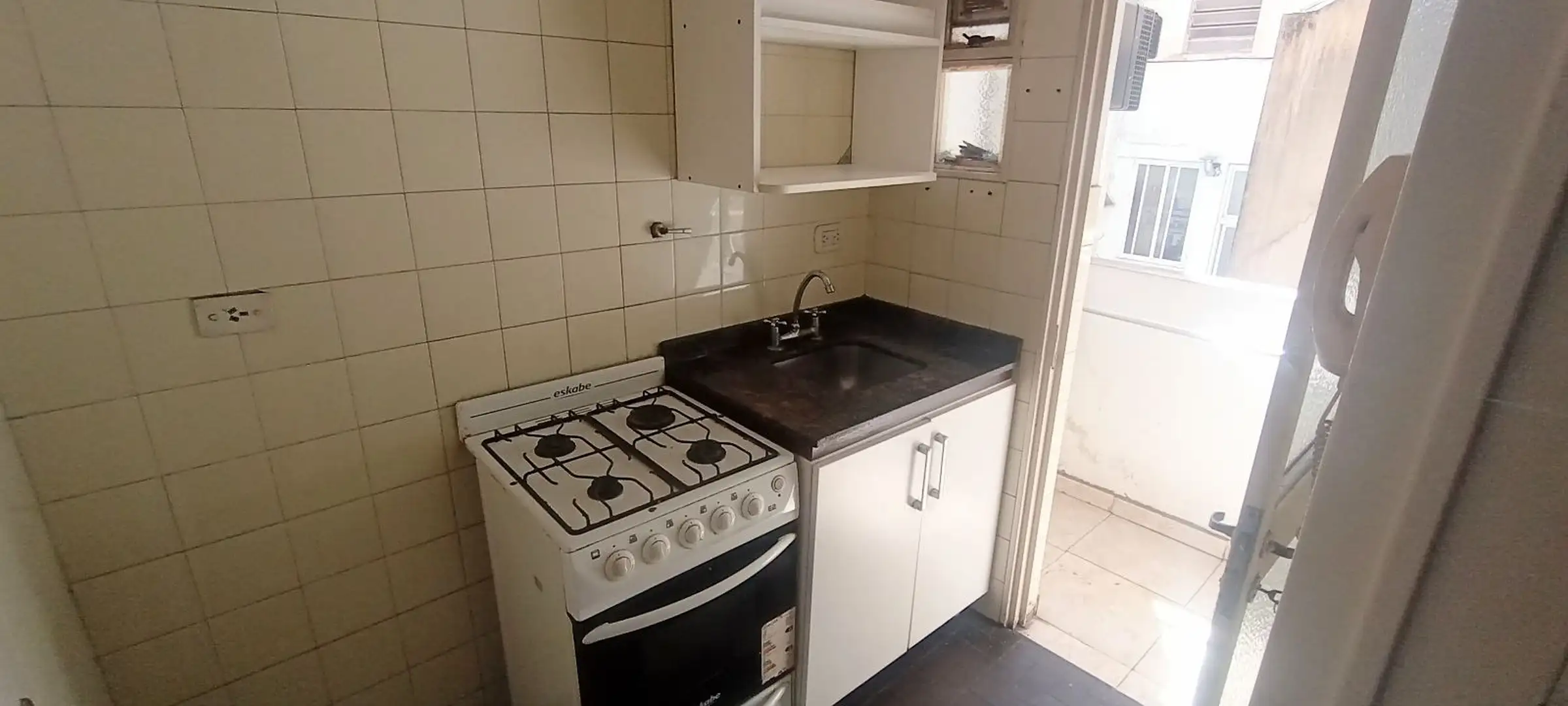 2 ambientes con terraza común