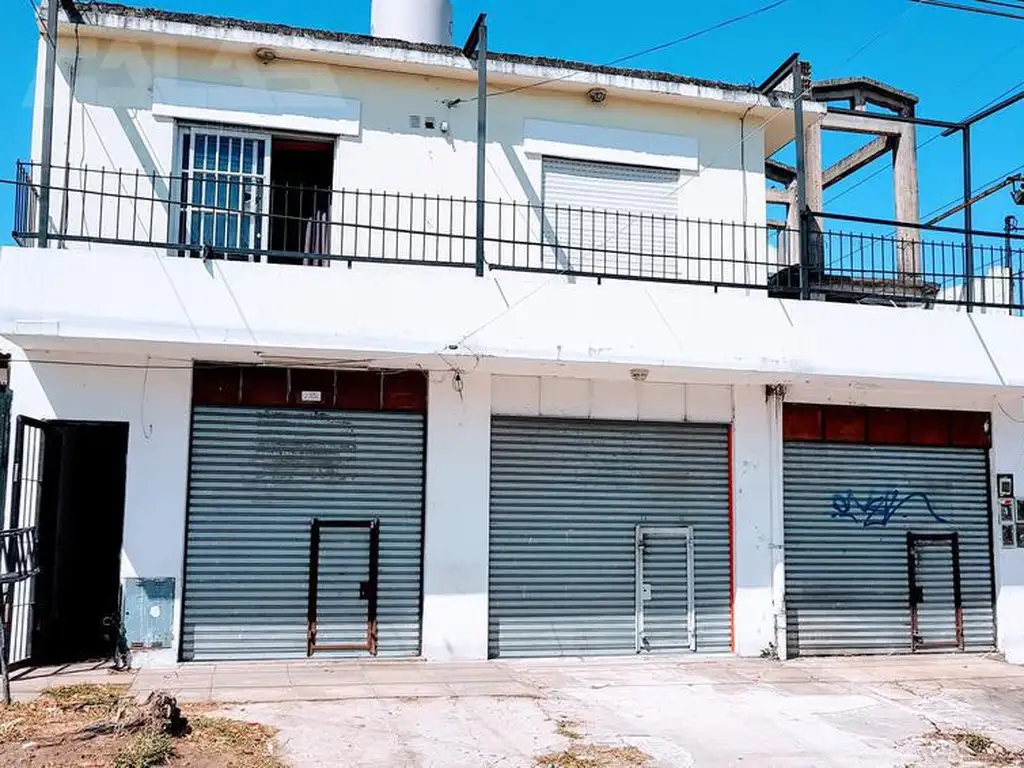 2 dormitorios, balcón y terraza