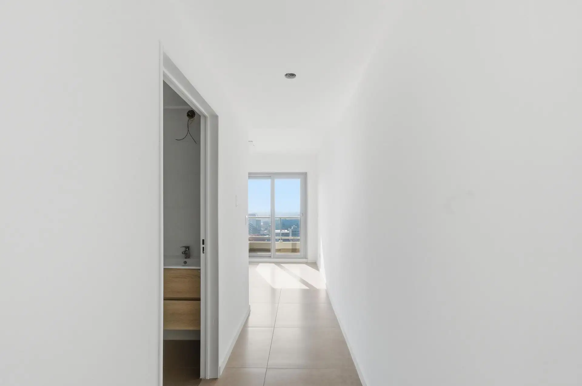 15th floor with balcony and amenities