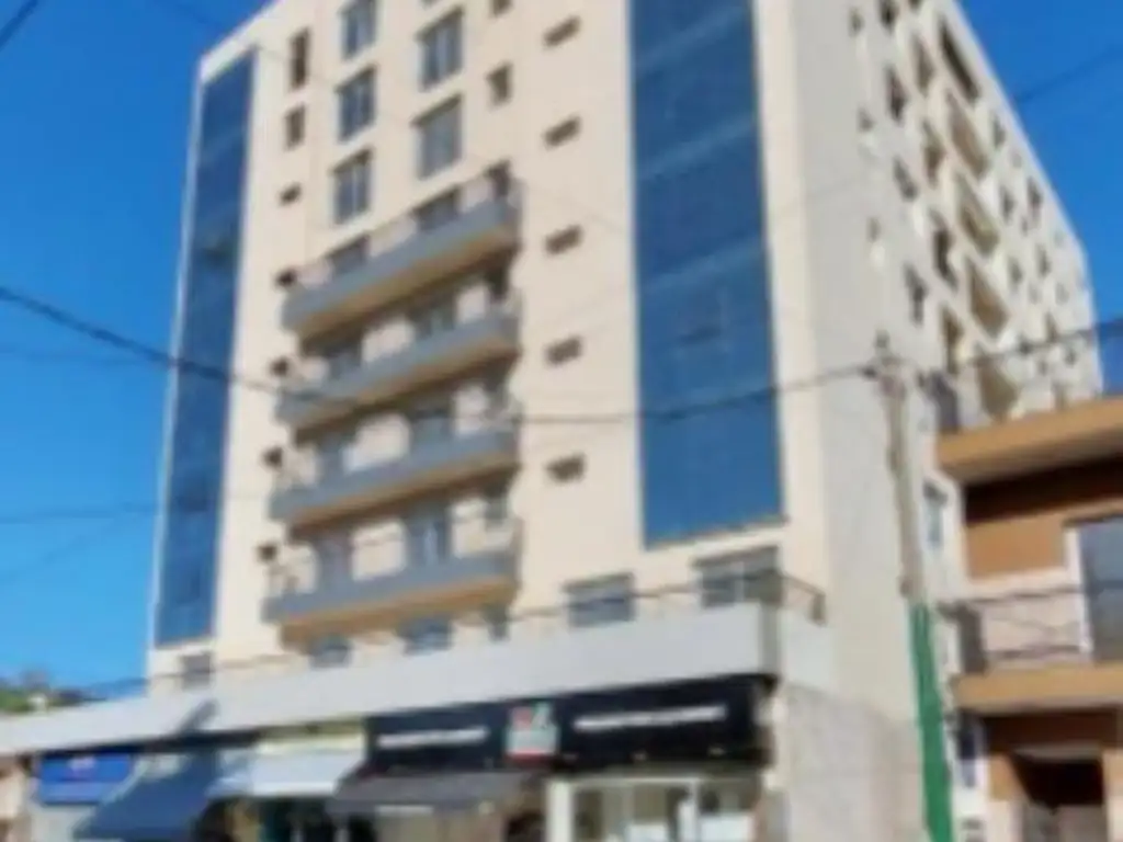 Monoambiente con pileta y SUM