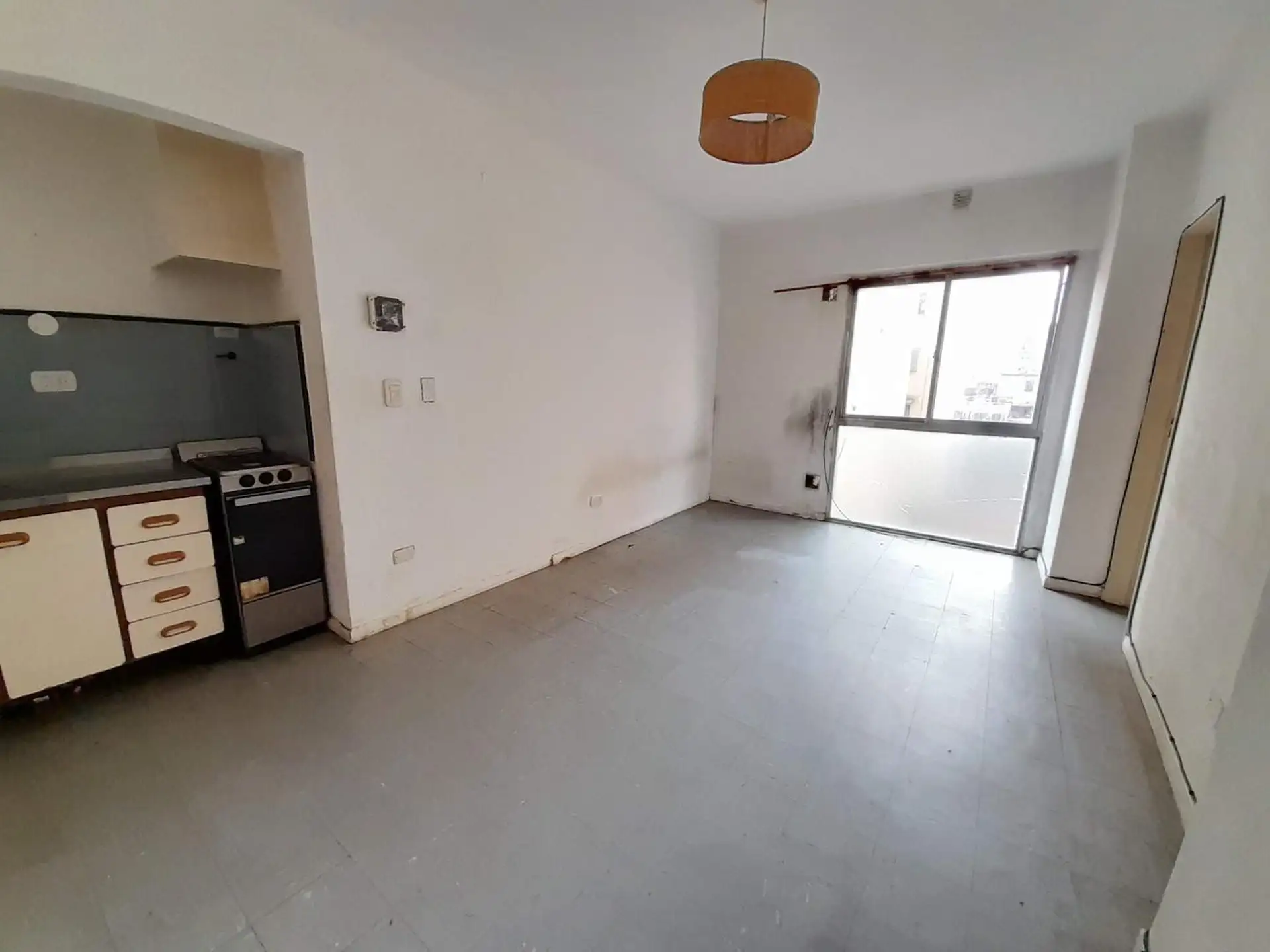 Monserrat, integrated kitchen