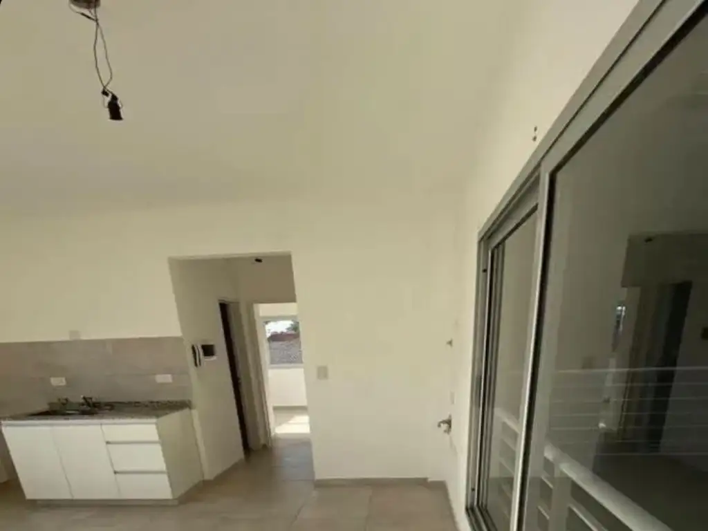2 ambientes con terraza propia