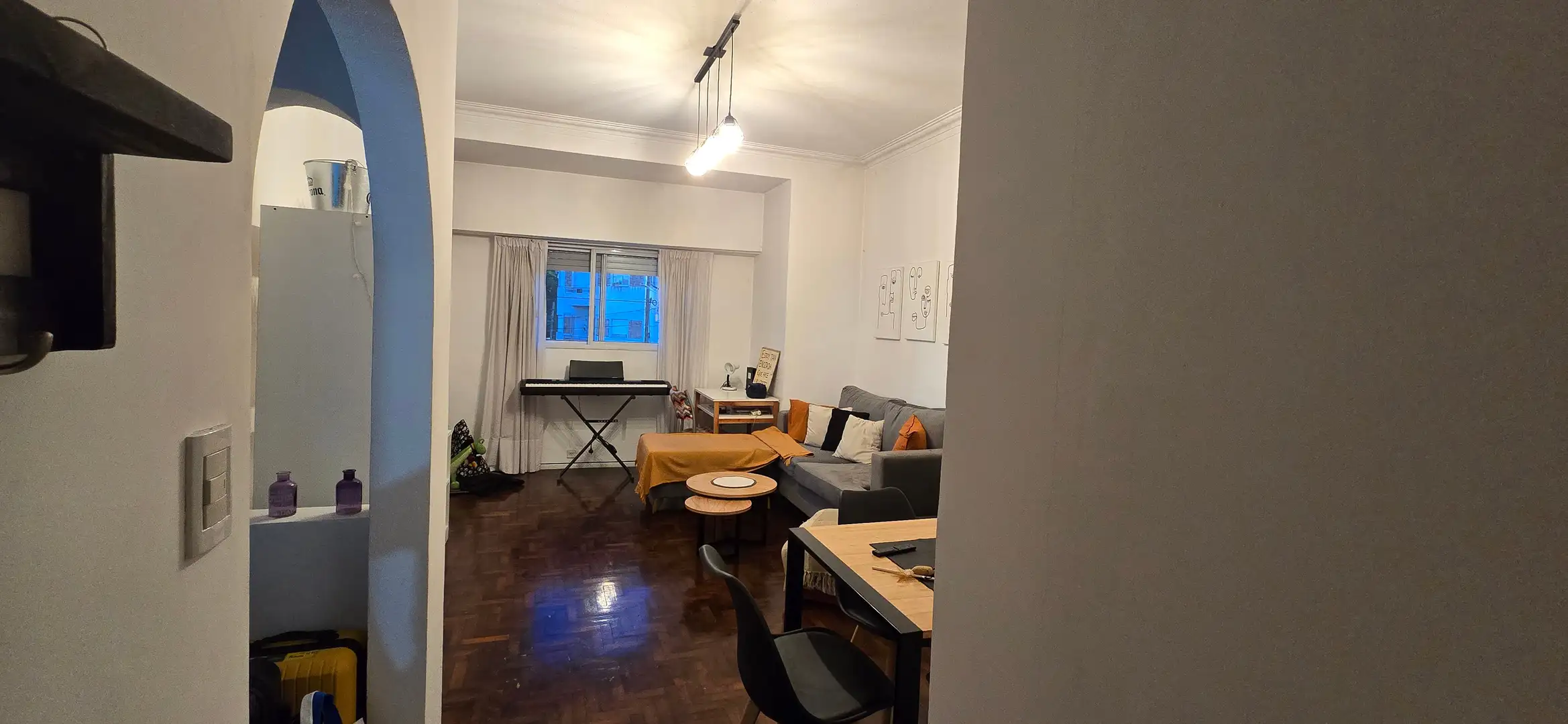 1 bedroom, balcony and separate kitchen