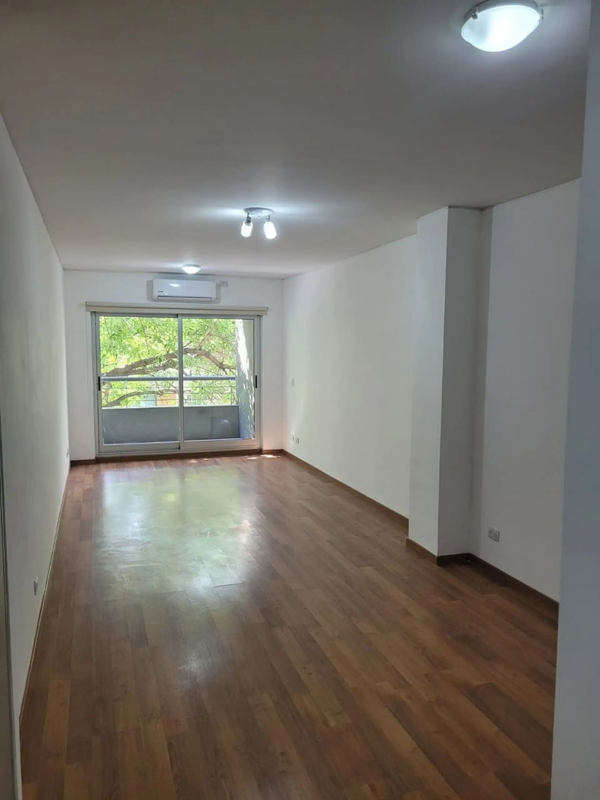 Studio with balcony and pool
