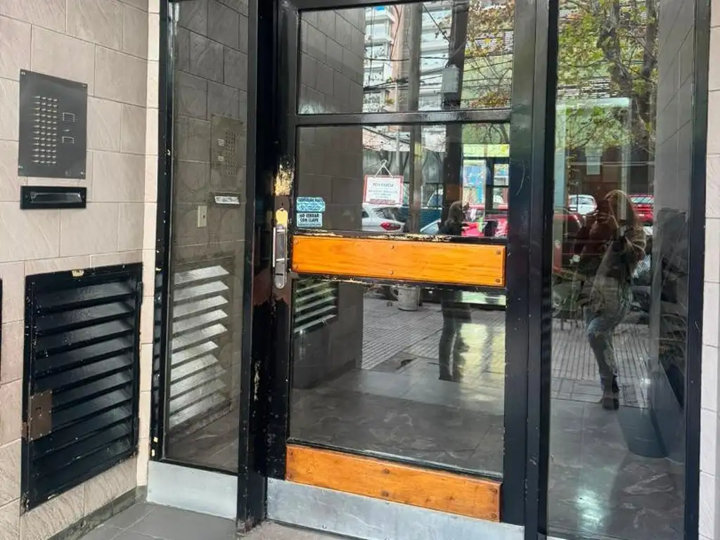 2-room apartment with patio