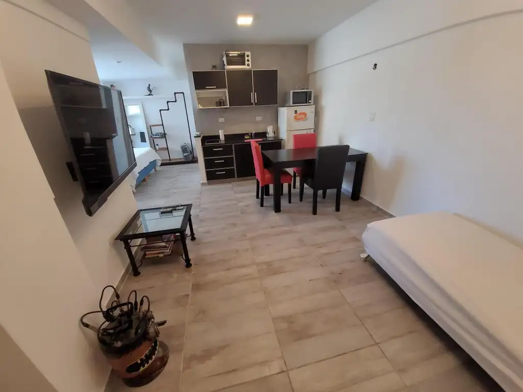 Monoambiente remodelado en Las Cañitas