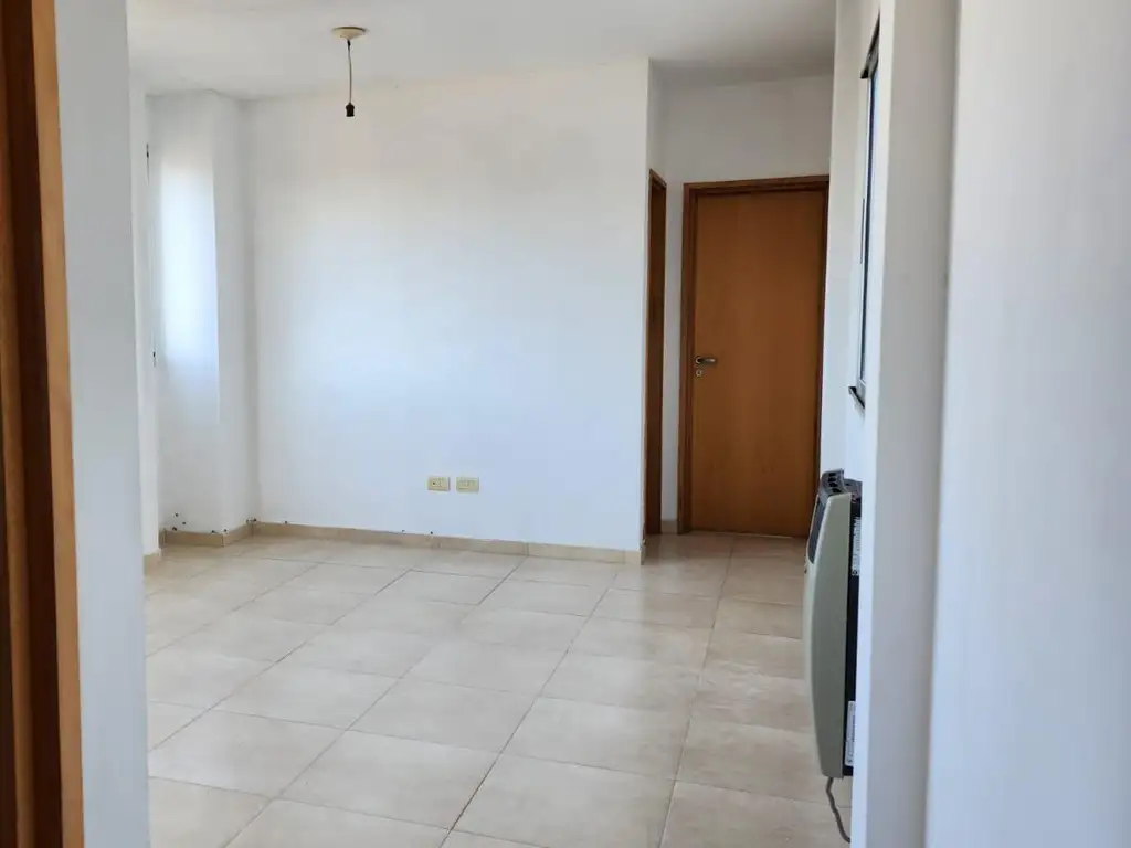 1 dormitorio, cocina separada, bañera