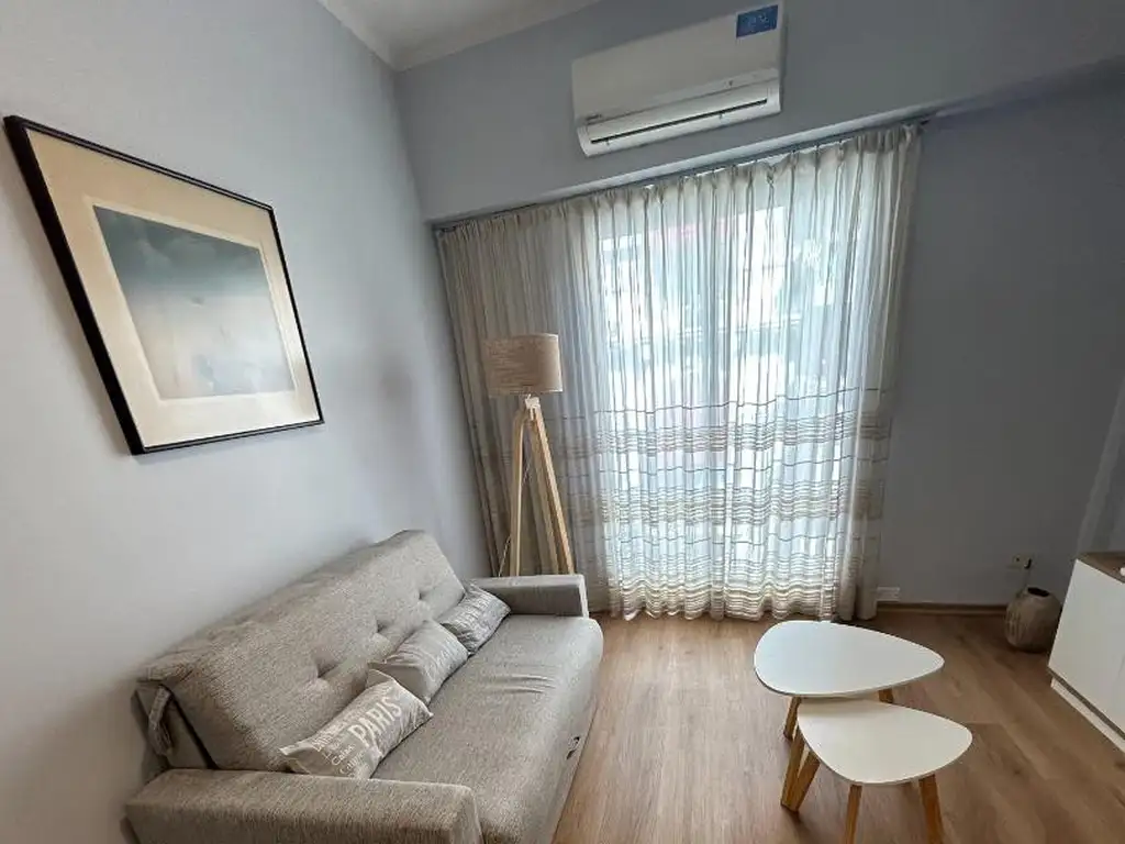 4º piso al frente con balcón