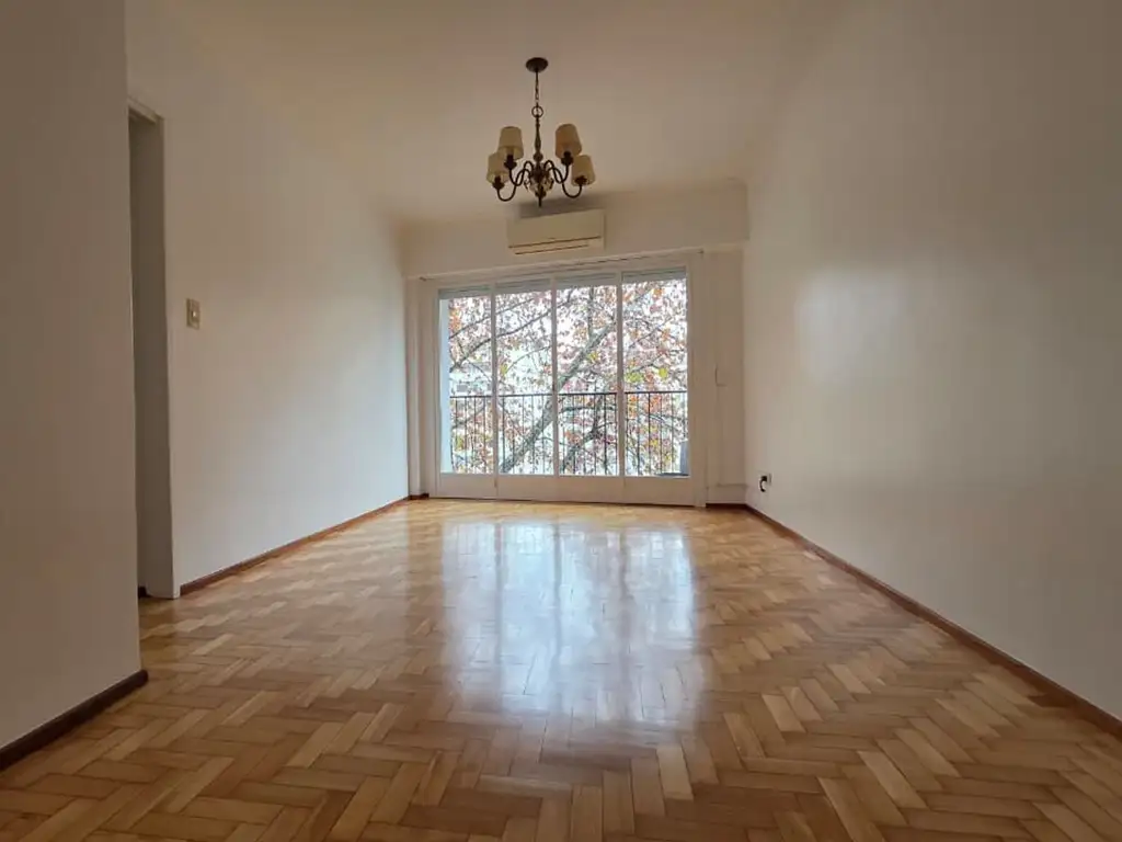 6th floor with balcony