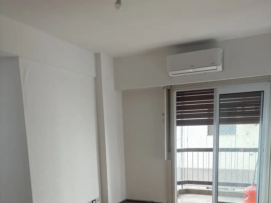 3-room apartment with balcony