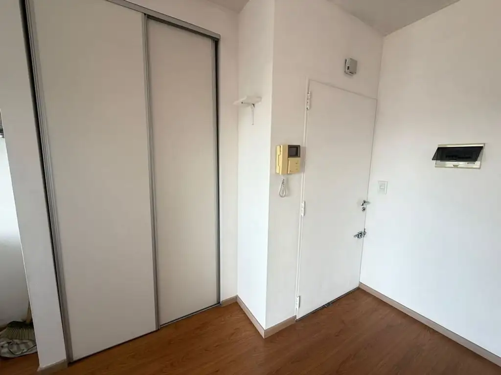 Studio with balcony, 28 m²