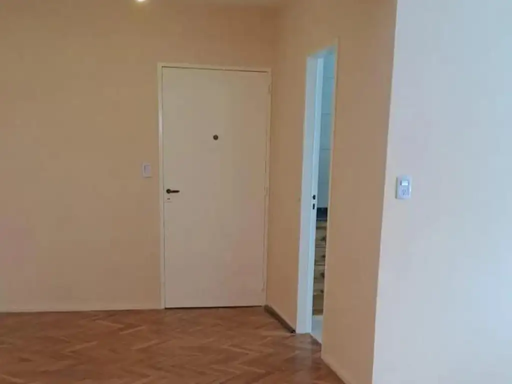 2-комнатная в Альмагро 55 м²
