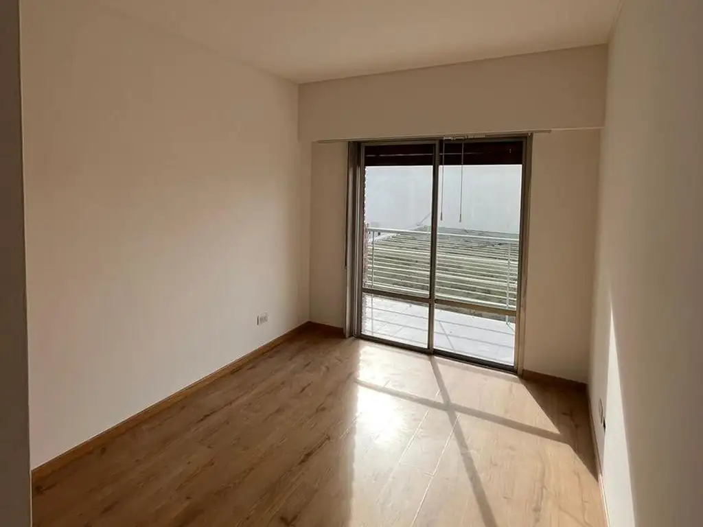Departamento en Alquiler en Lanus Oeste, Lanus