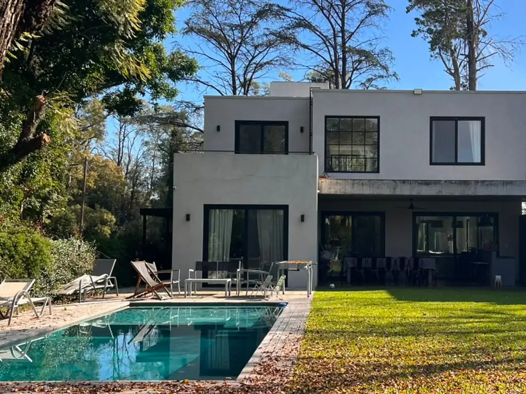 Casa en Alquiler en Hindu Club, Countries y Barrios Cerrados en Tigre