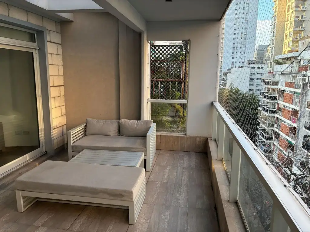 Palermo, balcón terraza y suite