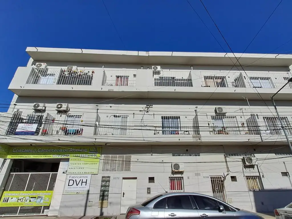 2-room unit with balcony