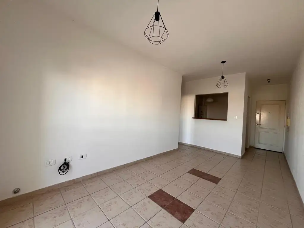 Departamento con balcón y A/A