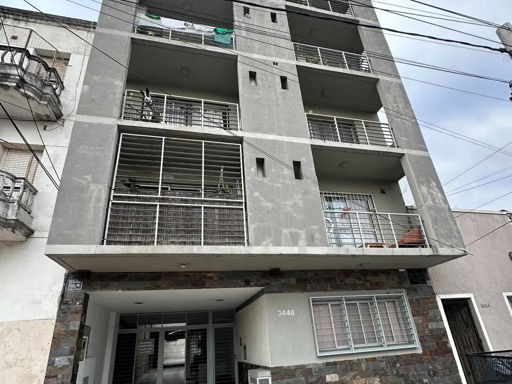 Departamento en Alquiler en Lanus Oeste, Lanus
