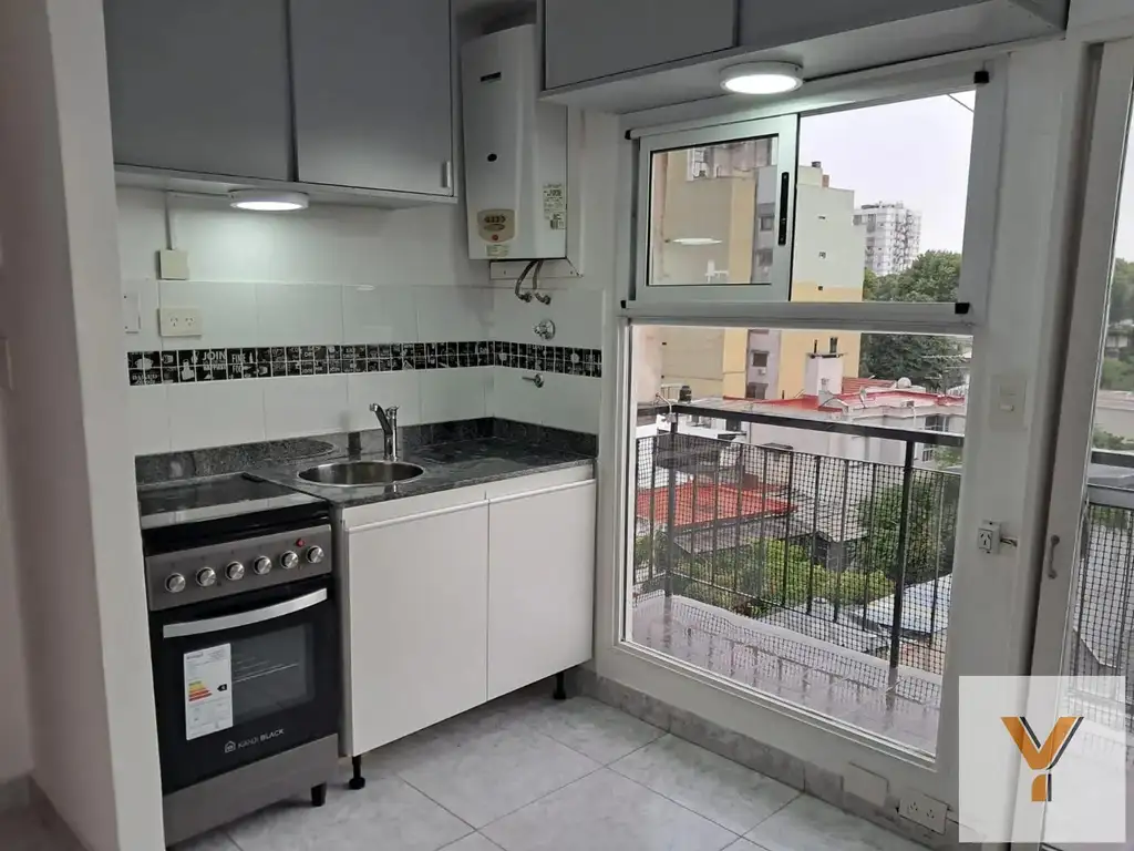 Palermo norte con balcón y terraza