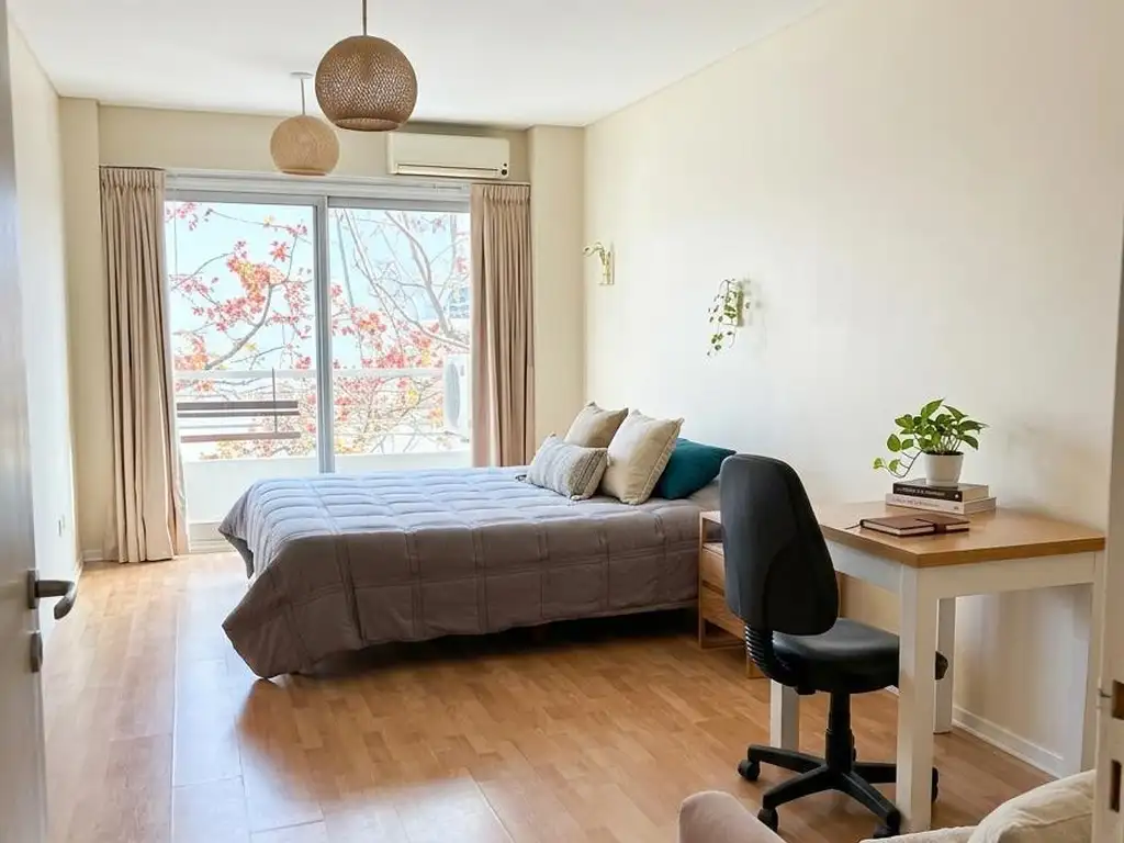 Monoambiente con balcón en Villa Crespo