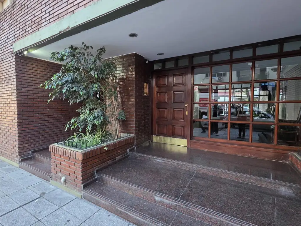 3-room apartment with balcony