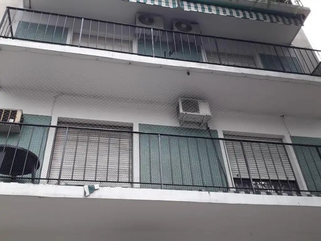 1 ambiente divisible con A/C