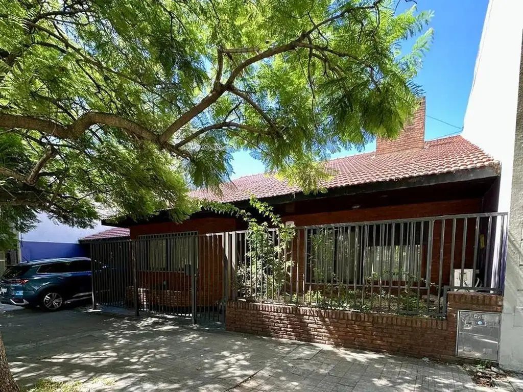 Casa en Alquiler en La Plata, Partido de La Plata