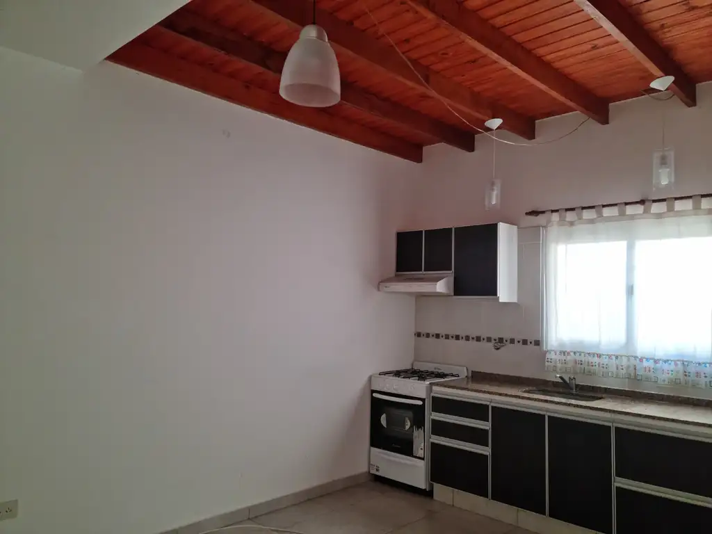 Departamento en Alquiler en Centro - Campana, Campana