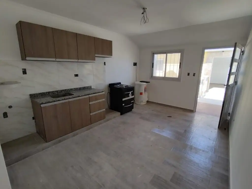 Departamento en Alquiler en Barrio Manzanares, Villa Luzuriaga