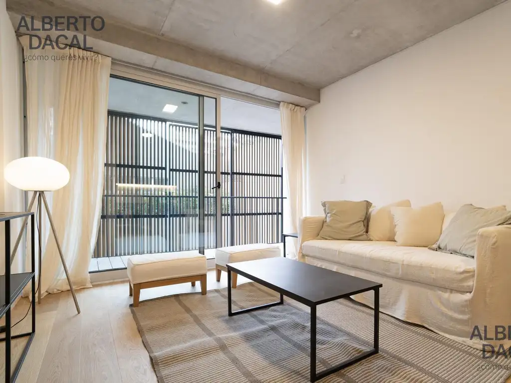 Recoleta, balcón y 2 baños