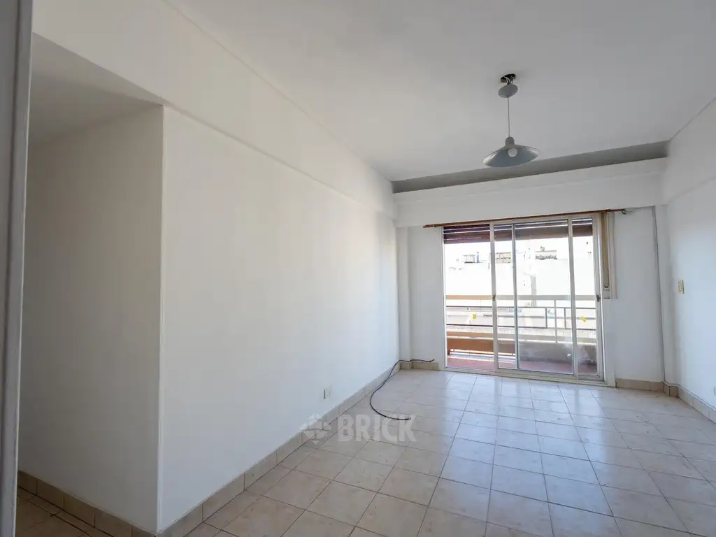 Caballito, balcón corrido y 57 m²