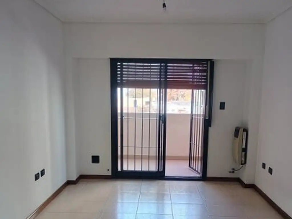 3-room apt, 6.81 m² balcony