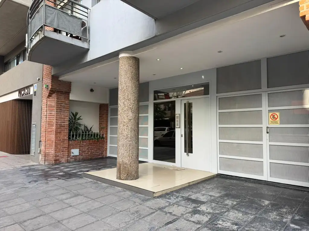 Departamento 2 ambientes con ascensor