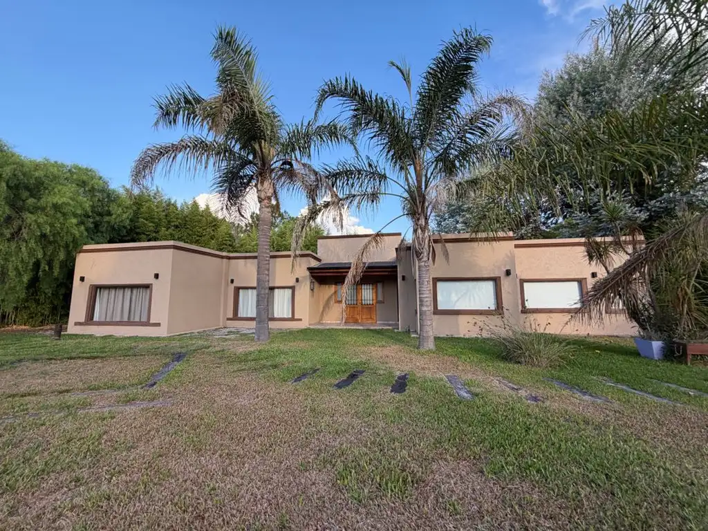 House for commercial rent on Route 4