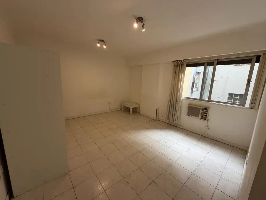 Studio em Nuñez, A/C