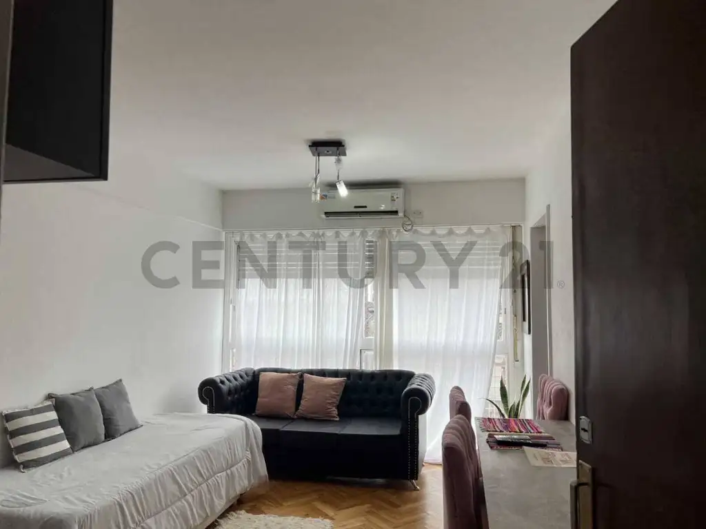 Piso 18, 2 ambientes amoblado