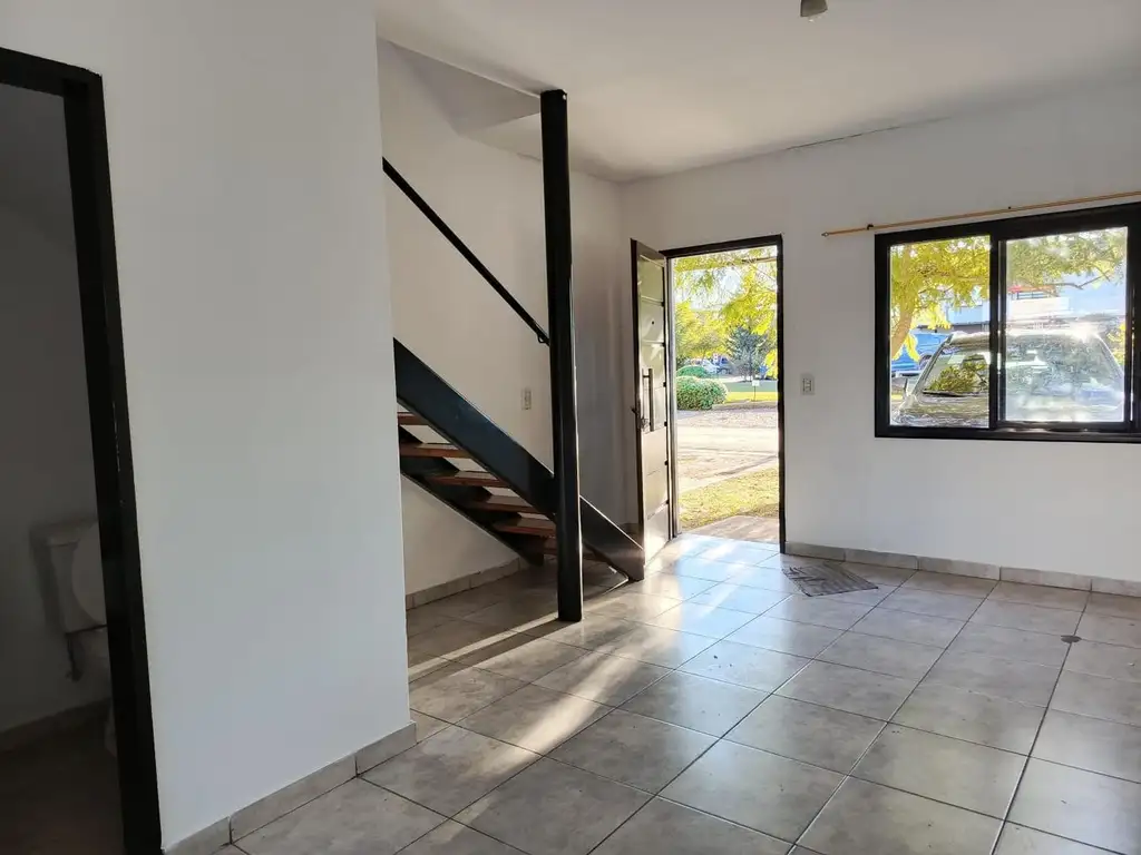 Casa en Alquiler en Umbrales De La Merced, Countries y Barrios Cerrados en Moreno
