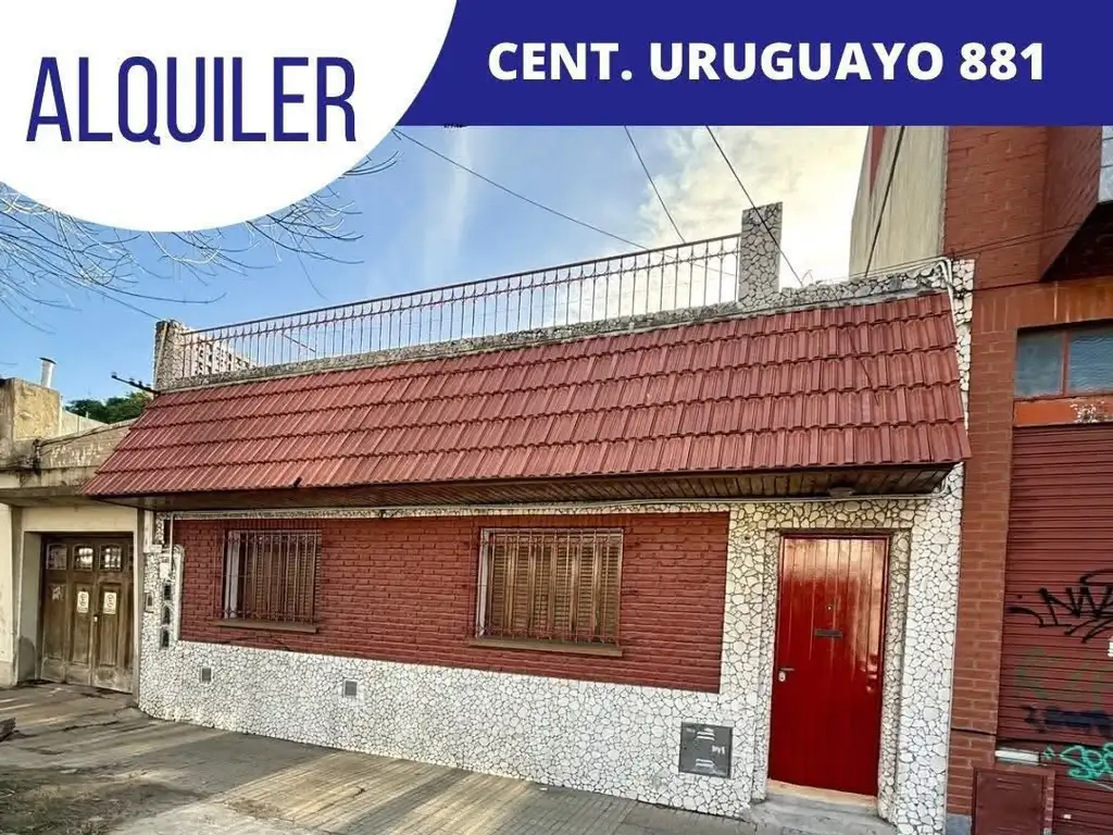 Casa al frente con terraza