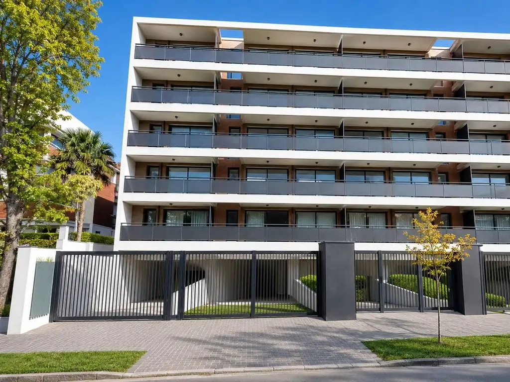5° piso al frente, balcón corrido