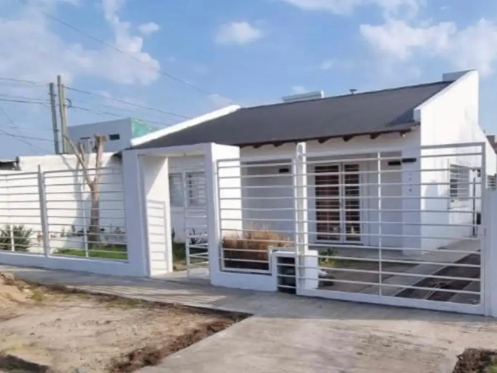 Casa en Alquiler en Adrogue, Partido de Almirante Brown