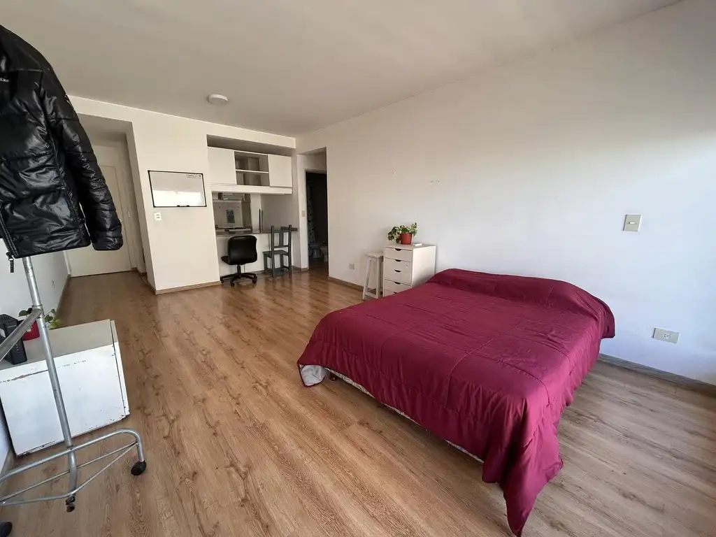 Estudio en Chacarita con balcón