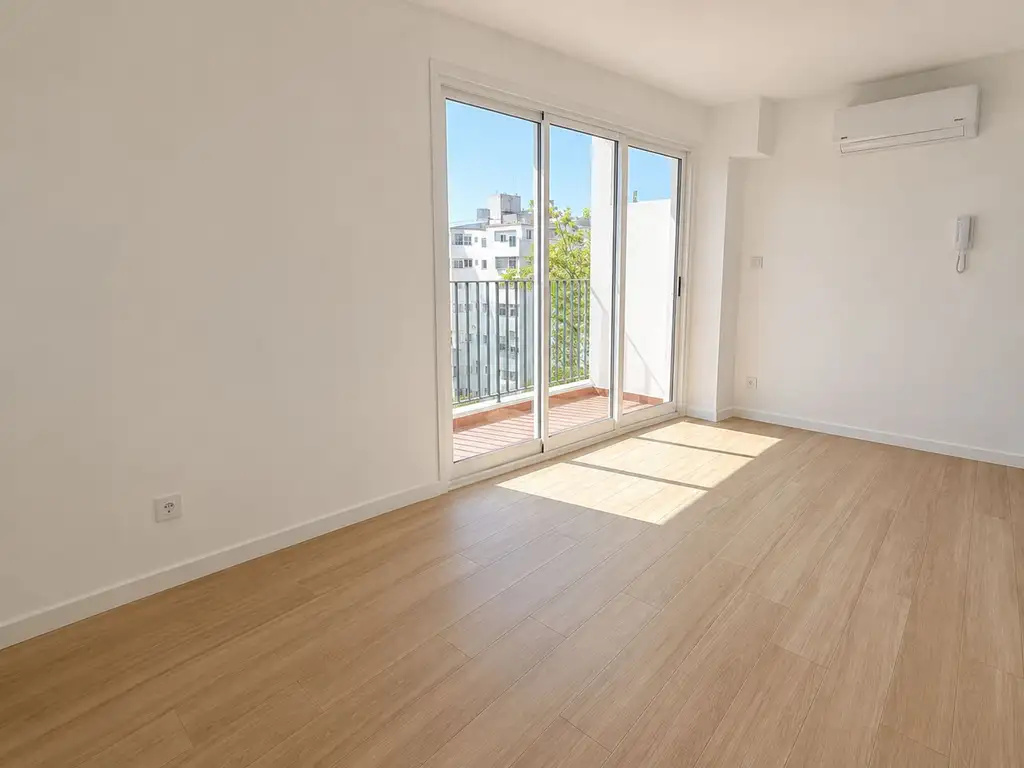 9th floor balcony double glazing