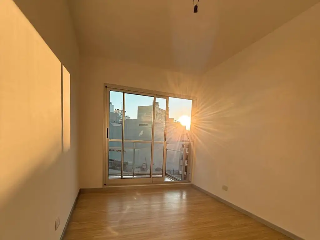 42 m² con balcón y cochera